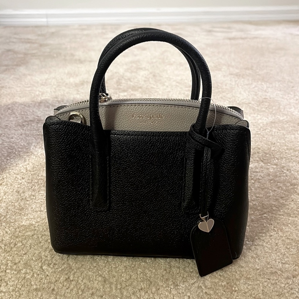 Brand new Kate Spade Purse with Strap